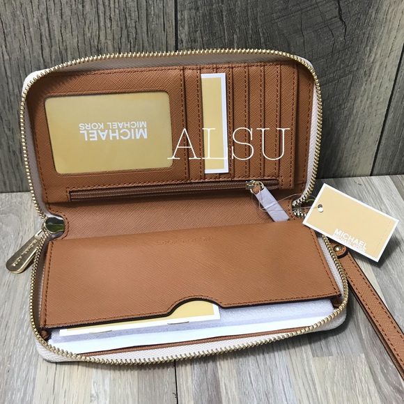 Michael Kors SET Vanilla:Ciara Tote Bag+Wallet - Picture 7 of 8